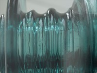 VitrinenIsolator128.JPG